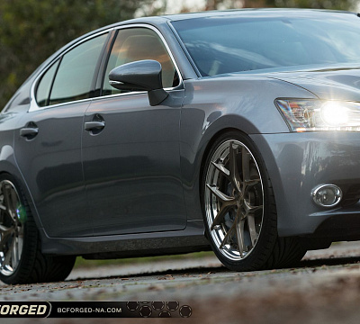 Фото дисков BC Forged HCS21 на Lexus GS IV