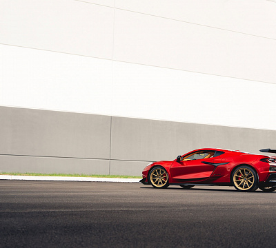 Фото дисков Brixton Forged PF11 R / RS на Chevrolet Corvette C8