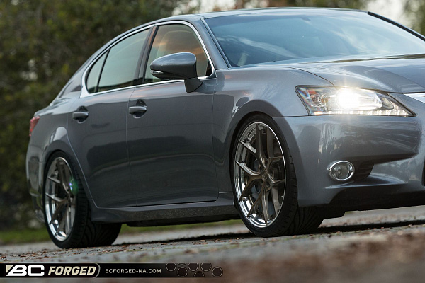 Фото дисков BC Forged HCS21 Глянцевая бронза на Lexus GS IV