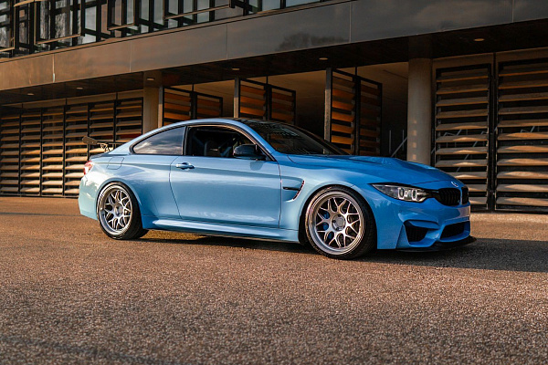 Фото дисков Bola FP5 Сатиновый лак на BMW 4/M4 (F32/F82)