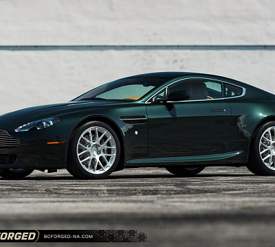 Фото дисков BC Forged RS40 на Aston Martin Vantage 3