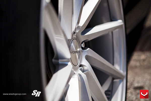 Фото дисков Vossen CVT Серебро на Land Rover Range Rover Sport II