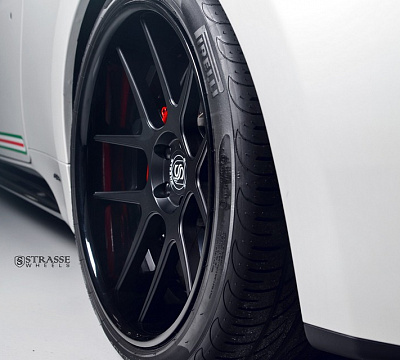 Фото дисков Strasse Wheels SM5 Deep Concave на Maserati GranTurismo I