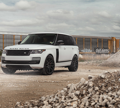 Фото дисков Vossen HF-2 на Land Rover Range Rover IV