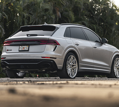 Фото дисков Vossen HF-7 на Audi Q8