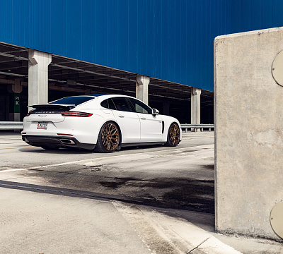Фото дисков Vossen HF-2 на Porsche Panamera II