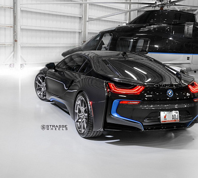 Фото дисков Strasse Wheels SM5R Deep Concave Monoblock на BMW i8