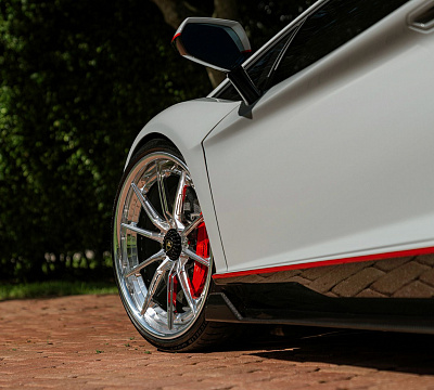 Фото дисков 1886 Wheels G010 на Lamborghini Aventador