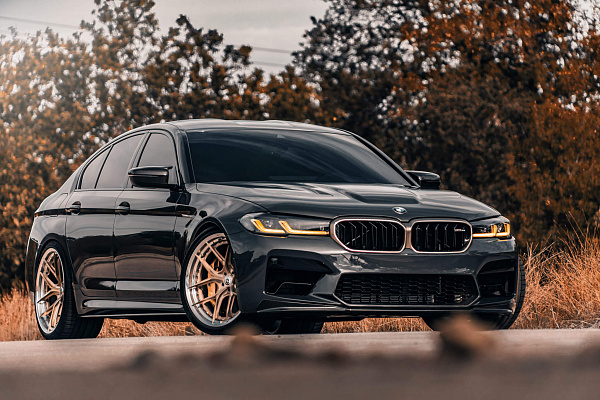 Фото дисков HRE S101SC Сатиновое темное золото на BMW 5/M5 (G30/F90)