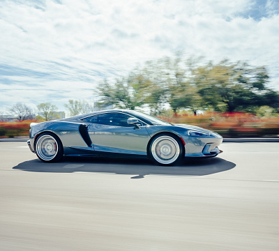 Фото дисков Strasse Wheels SV10M Deep Concave FS на McLaren 650S