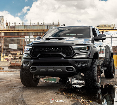 Фото дисков Anrky AN36-S на Ram 1500 V