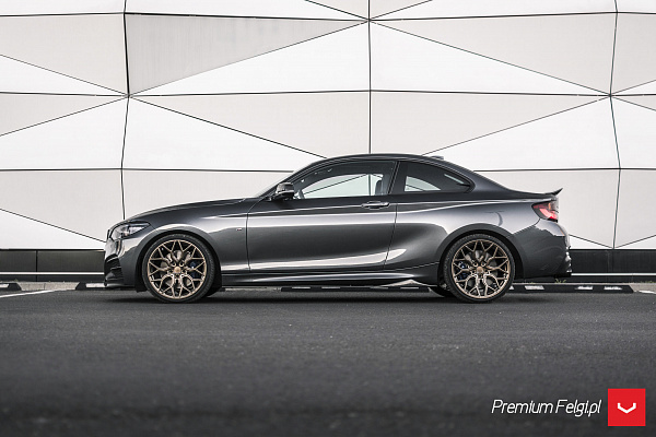 Фото дисков Vossen HF-2 Глянцевая бронза на BMW 2/M2 (F22/F87)