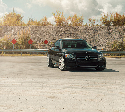 Фото дисков Vossen HF-4T на Mercedes-Benz C-Class (W205)