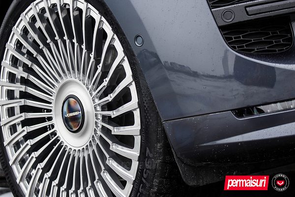 Фото дисков Vossen UV-5 Глянцевый лак на Range Rover Sport III