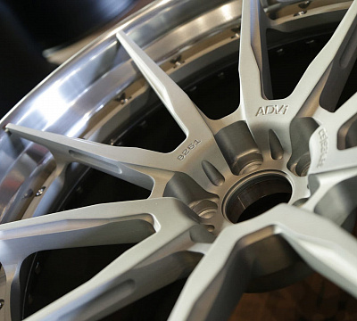 ADV.1 ADV10 Track Spec CS