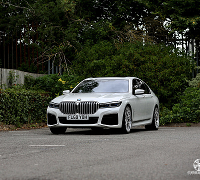 Фото дисков Vossen M-X3 (3-Piece) на BMW 7 (G11/G12)