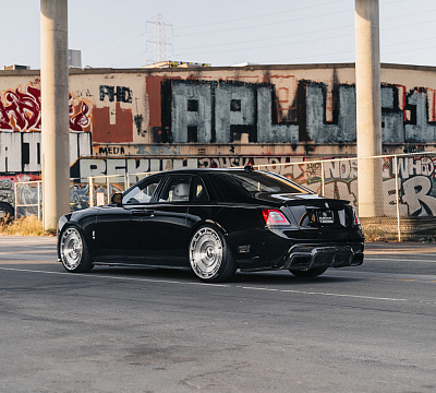 Фото дисков Vossen UV-7 на Rolls-Royce Ghost II