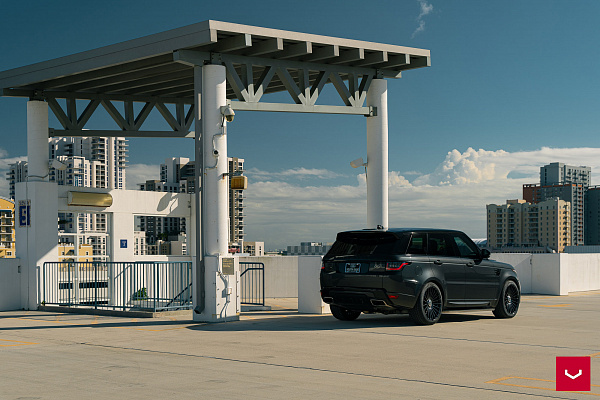 Фото дисков Vossen HF-8 Черный глянец на Land Rover Range Rover Sport II