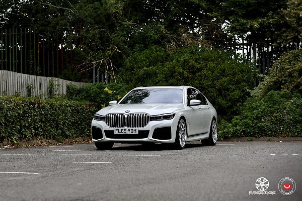 Фото дисков Vossen M-X3 (3-Piece) Глянцевый лак на BMW 7 (G11/G12)