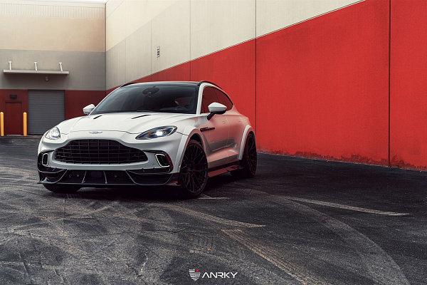Фото дисков Anrky AN20 Черный сатин на Aston Martin DBX