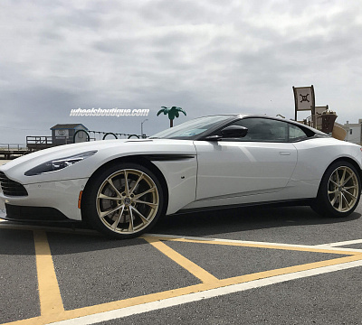 Фото дисков HRE P204 на Aston Martin DB11