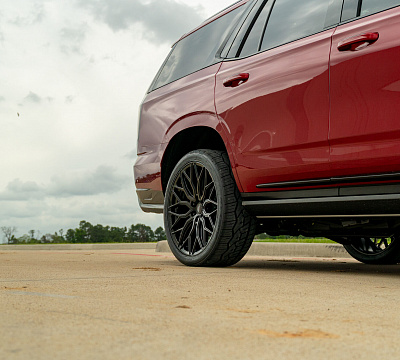 Фото дисков Vossen HF6-3 на Cadillac Escalade V
