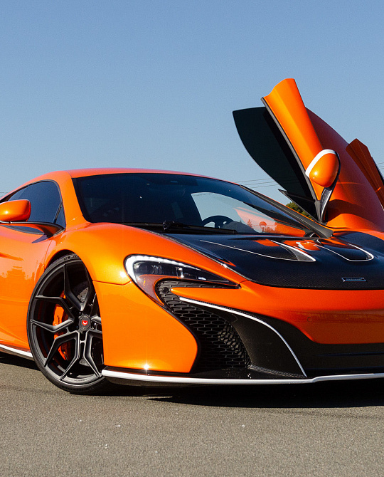 Фото дисков EVO-3 Черный сатин на McLaren 650S