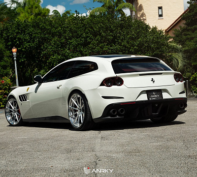 Фото дисков Anrky AN28 на Ferrari GTC4Lusso