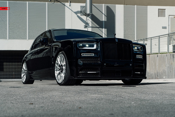 Фото дисков Anrky RF-277 Глянцевый лак на Rolls-Royce Phantom