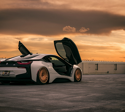 Фото дисков Rotiform CBU на BMW i8