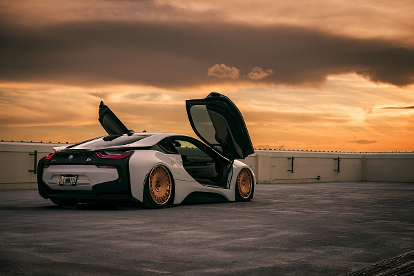 2018 BMW i8