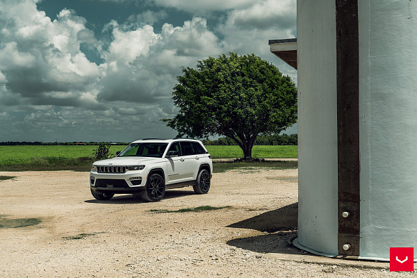 Фото дисков Vossen HF-3 Черный глянец на Jeep Grand Cherokee V