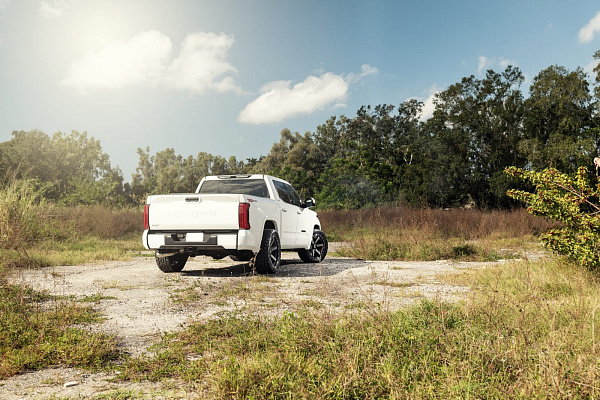 Фото дисков 4PLAY 4P63  на Toyota Tundra III