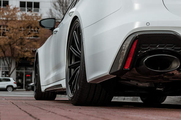 Фото дисков Brixton Forged R11-R Черный сатин на Audi A/RS 6 (C8)