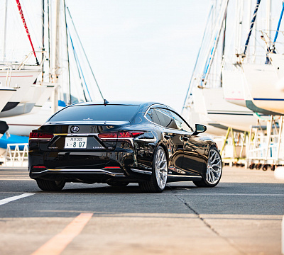 Фото дисков Vossen S17-01 на Lexus LS IV