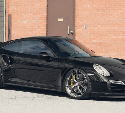 Фото дисков HRE P101 на Porsche 911 VII