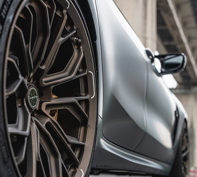 Фото дисков Brixton Forged PF10-RS на BMW 8/M8
