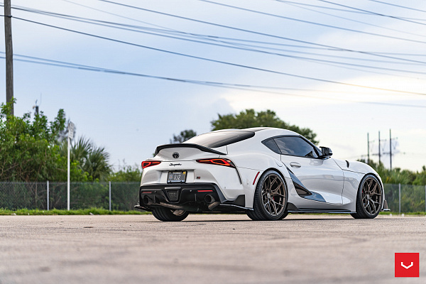 Фото дисков Vossen HF-5 Сатиновая бронза на Toyota Supra A90