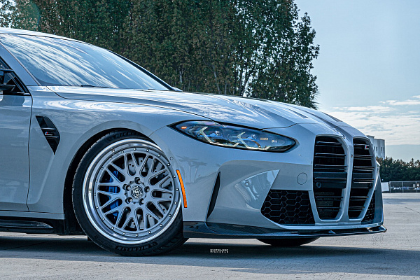 Фото дисков Strasse Wheels SM10 Track Другой цвет на BMW 3/M3 (G2x/G80)