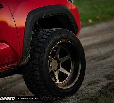 Фото дисков BC Forged LE61 // MLE61 на Toyota Tacoma III