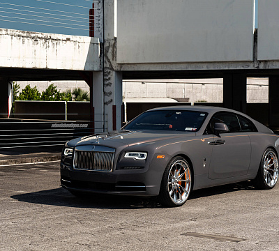 Фото дисков HRE S204H на Rolls-Royce Wraith