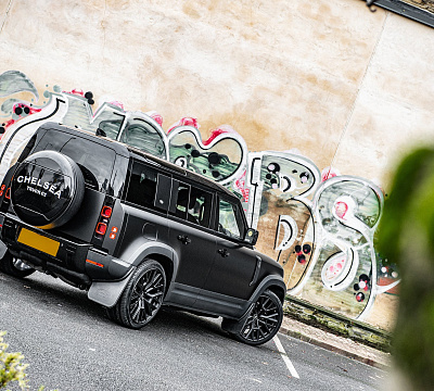 Фото дисков Kahn RS 3.0 на Land Rover Defender II