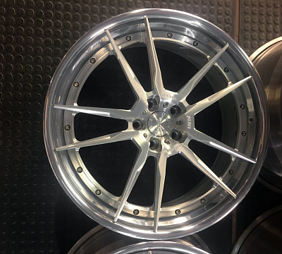 ADV.1 ADV5.2 Track Spec CS