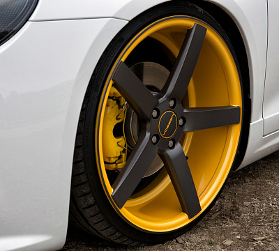 Фото дисков Vossen CV3 на Volkswagen Scirocco III
