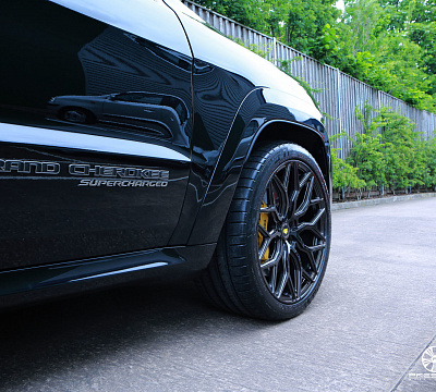 Фото дисков Vossen S17-01 на Jeep Grand Cherokee IV