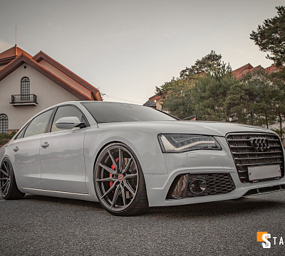 Фото дисков Vossen HF-3 на Audi A/S 8 (D4)
