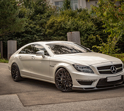 Фото дисков Vossen HF-2 на Mercedes-Benz CLS (C218)