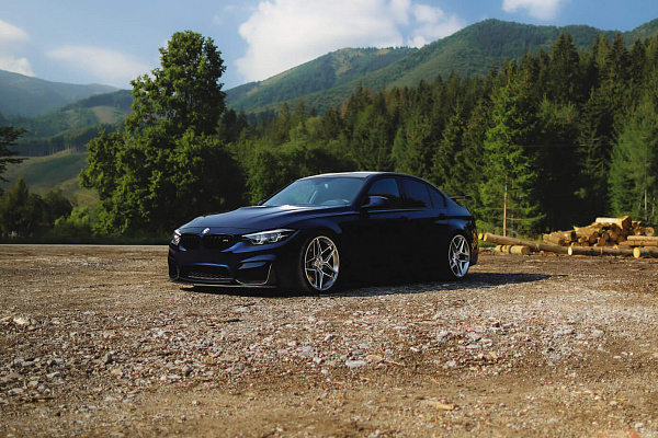 Фото дисков HRE FF11 Серебро на BMW 3/M3 (F3x/F80)