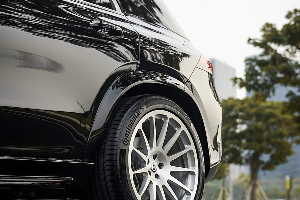 Фото дисков HRE 303M Глянцевый лак на Mercedes-Benz GLE II