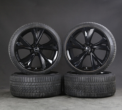 Audi 5 V Spoke Structur RS C8